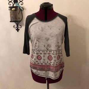 3/4 sleeve baseball tee